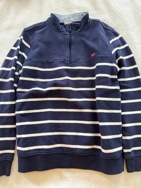 Vineyard vines boys large 12 -14 Navy and White Striped quarter -Zip pullover